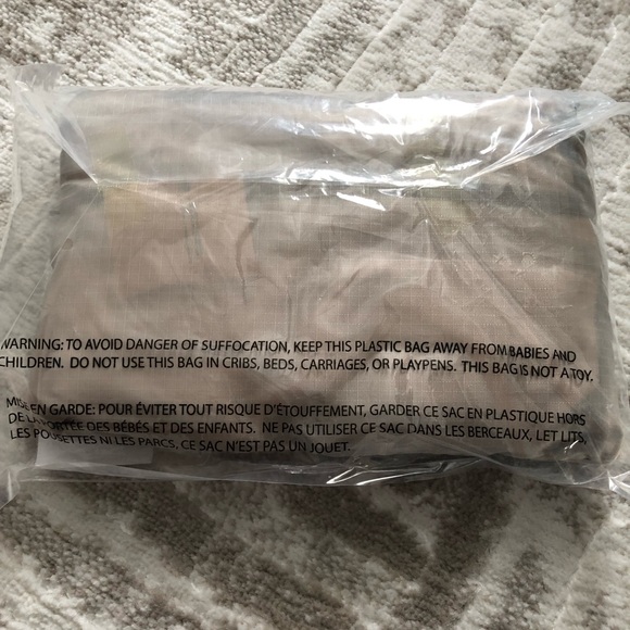 BNWT Packable Backpack - Picture 4 of 4